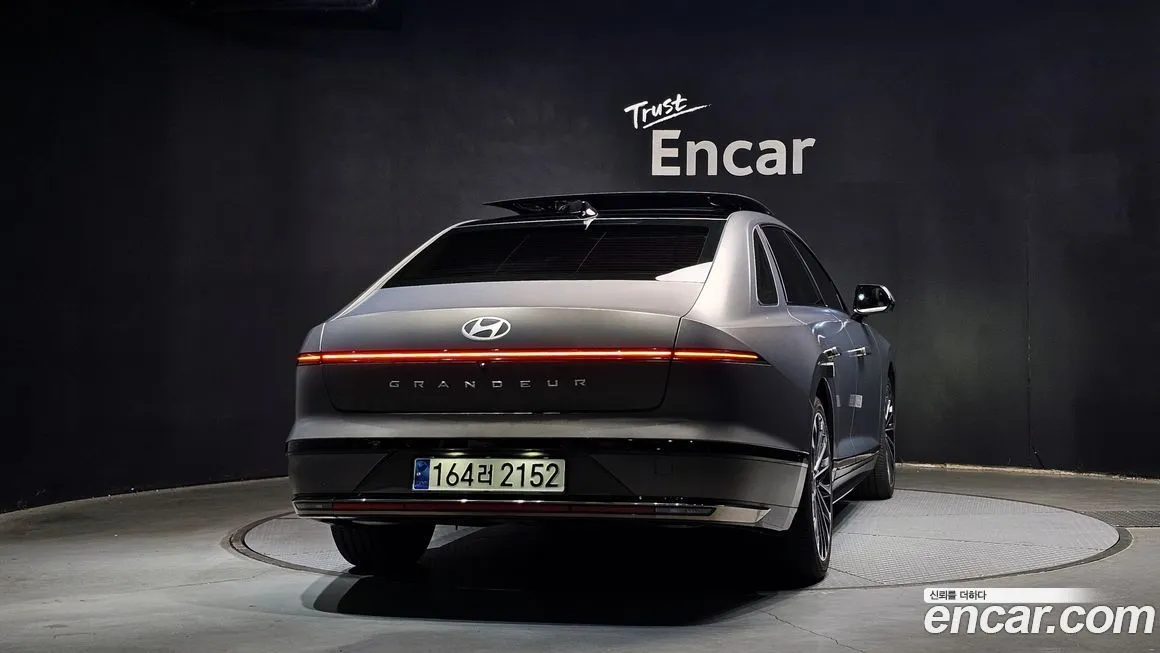 Hyundai Grandeur 2023 из KR, фото 4