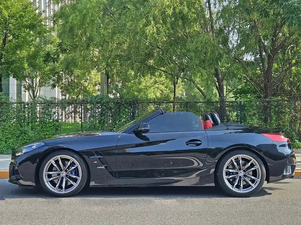 BMW Z4 2023 из CN, фото 2