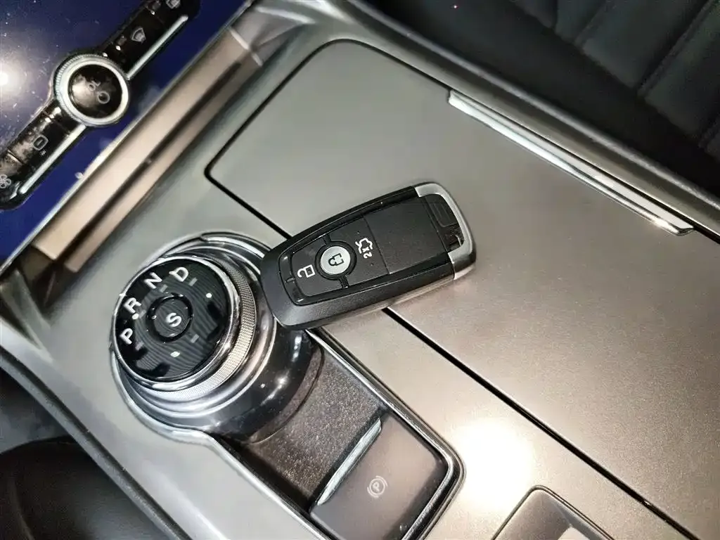 Ford Mondeo 2021 из CN, фото 9