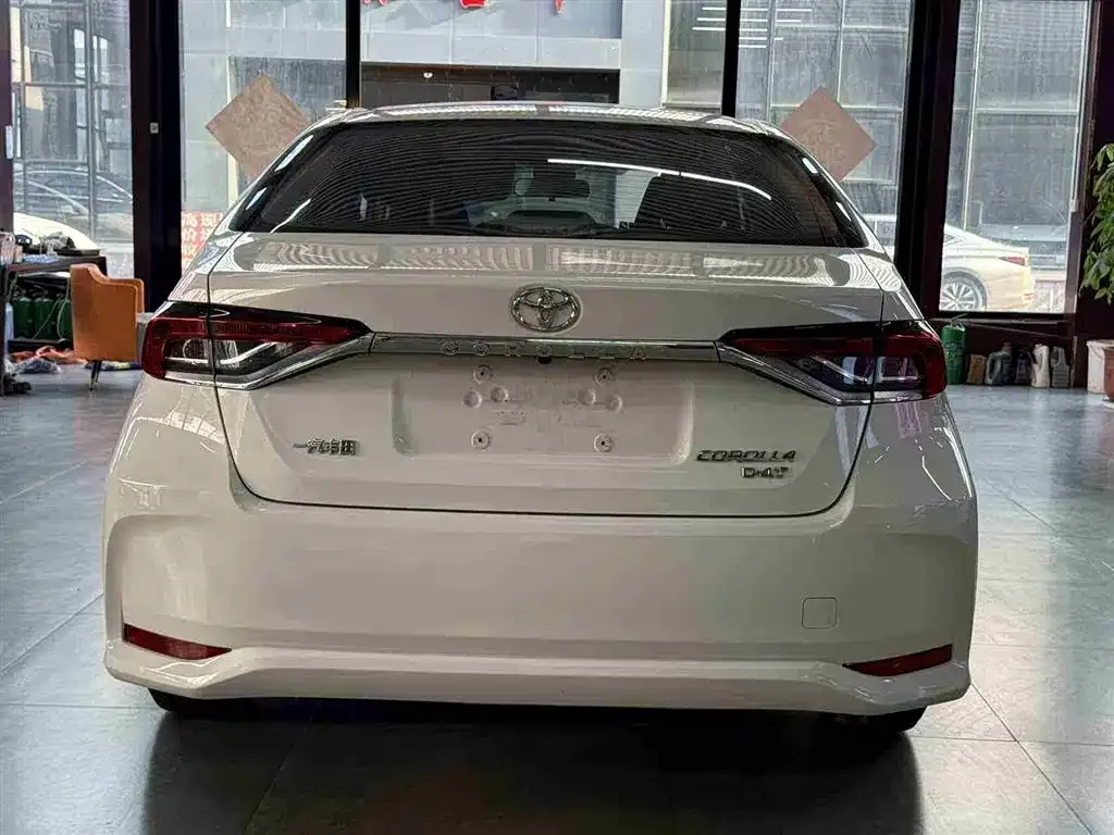 Toyota Corolla 2023 из CN, фото 5