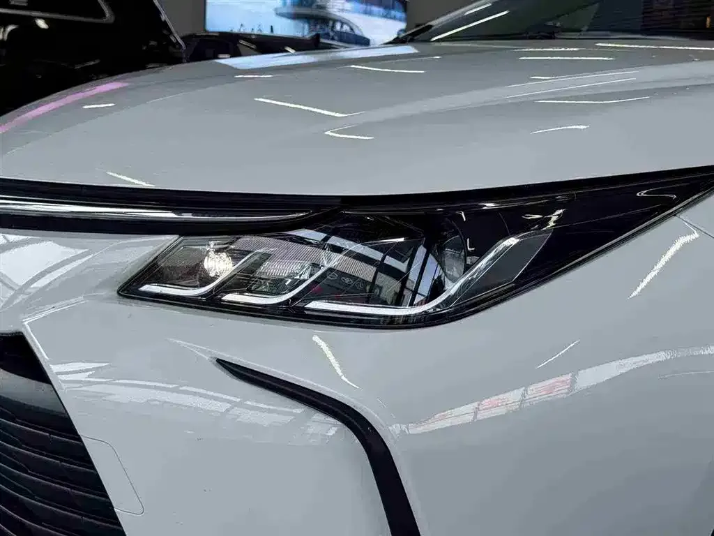 Toyota Corolla 2023 из CN, фото 7