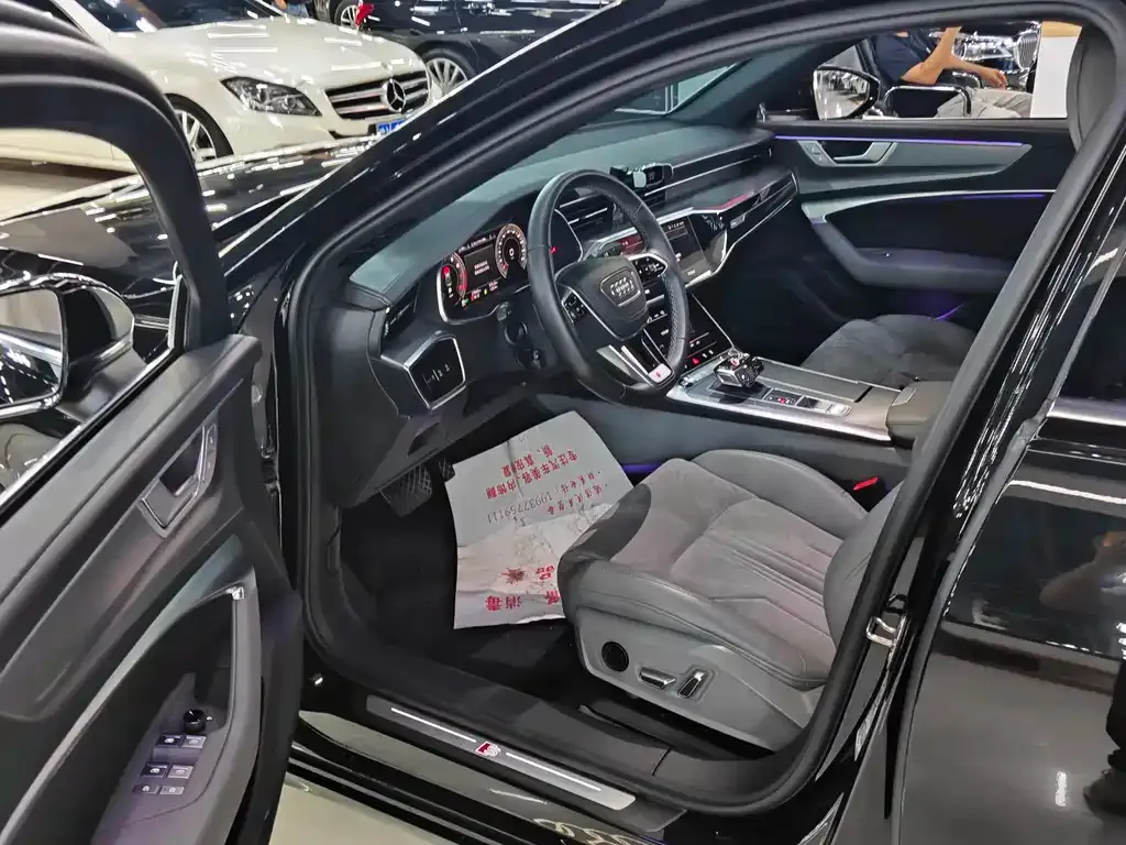 Audi A6L 2024 из CN, фото 4
