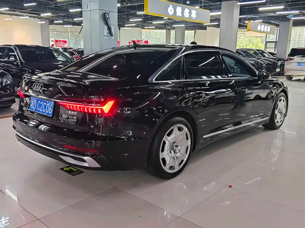 Audi A6L 2024 из CN, фото 9