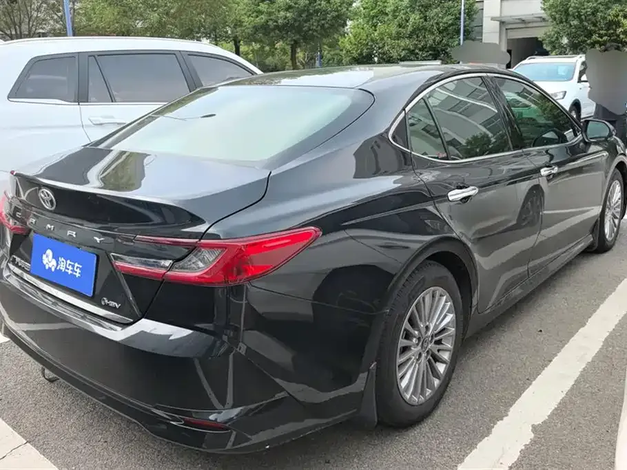Toyota Camry 2024 из CN, фото 3