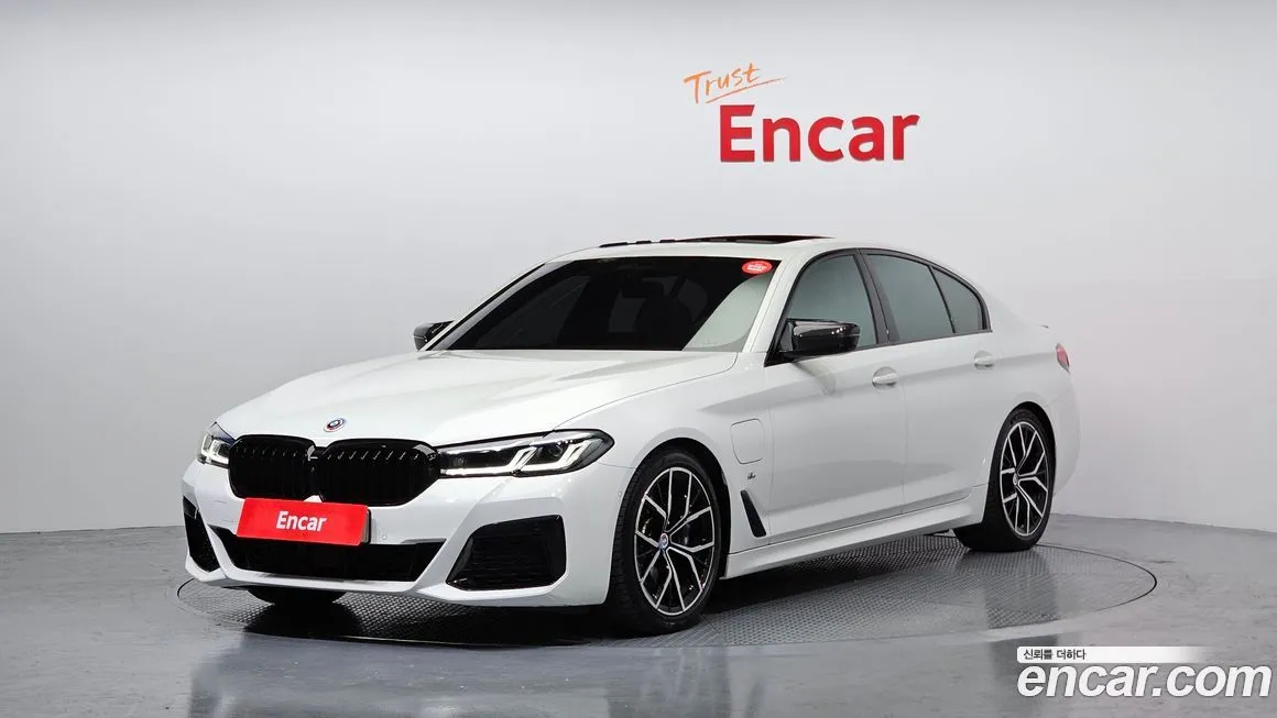 BMW 5-Series 2021 из KR, фото 1