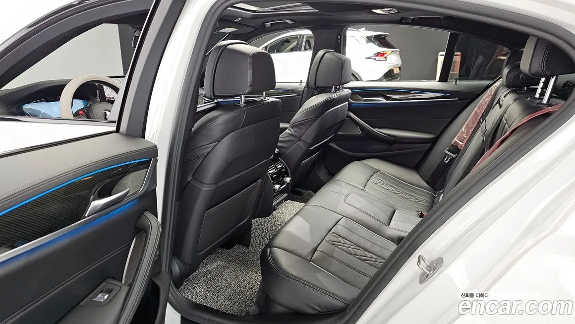 BMW 5-Series 2021 из KR, фото 10