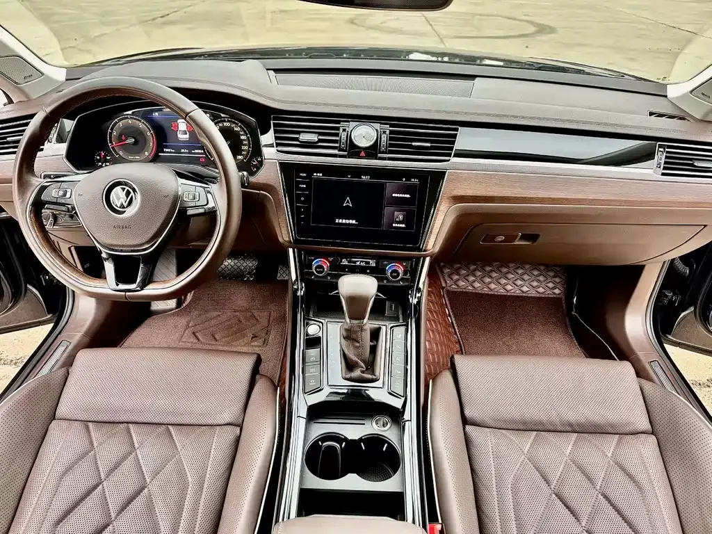 Volkswagen Phideon 2022 из CN, фото 8