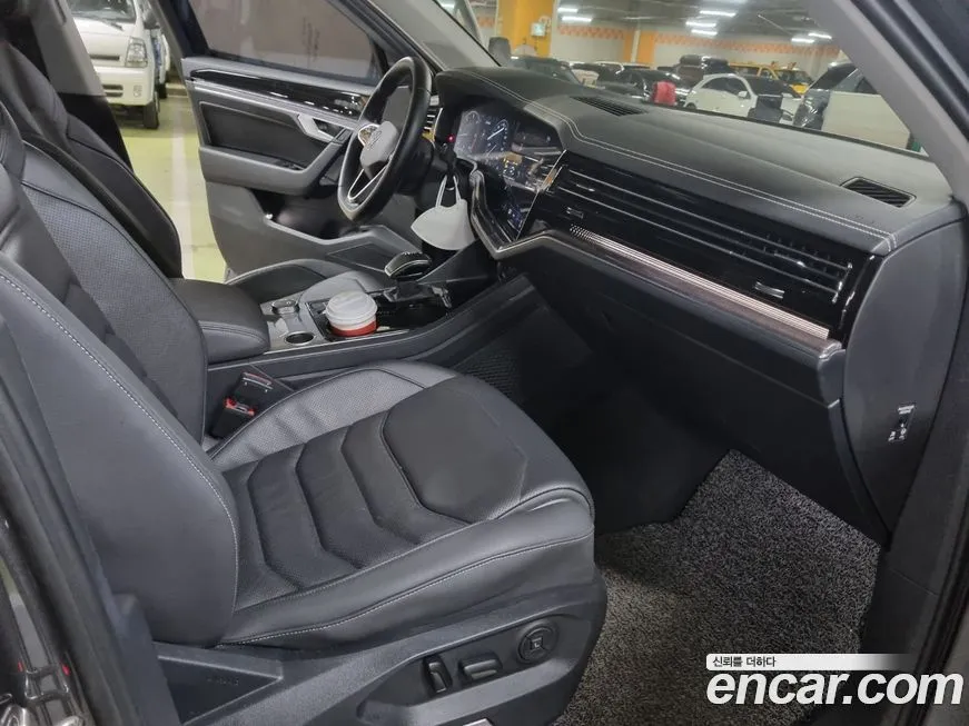 Volkswagen Touareg 2023 из KR, фото 7