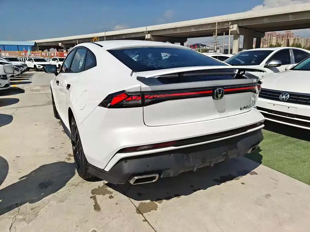 Changan UNI-V 2024 из CN, фото 6