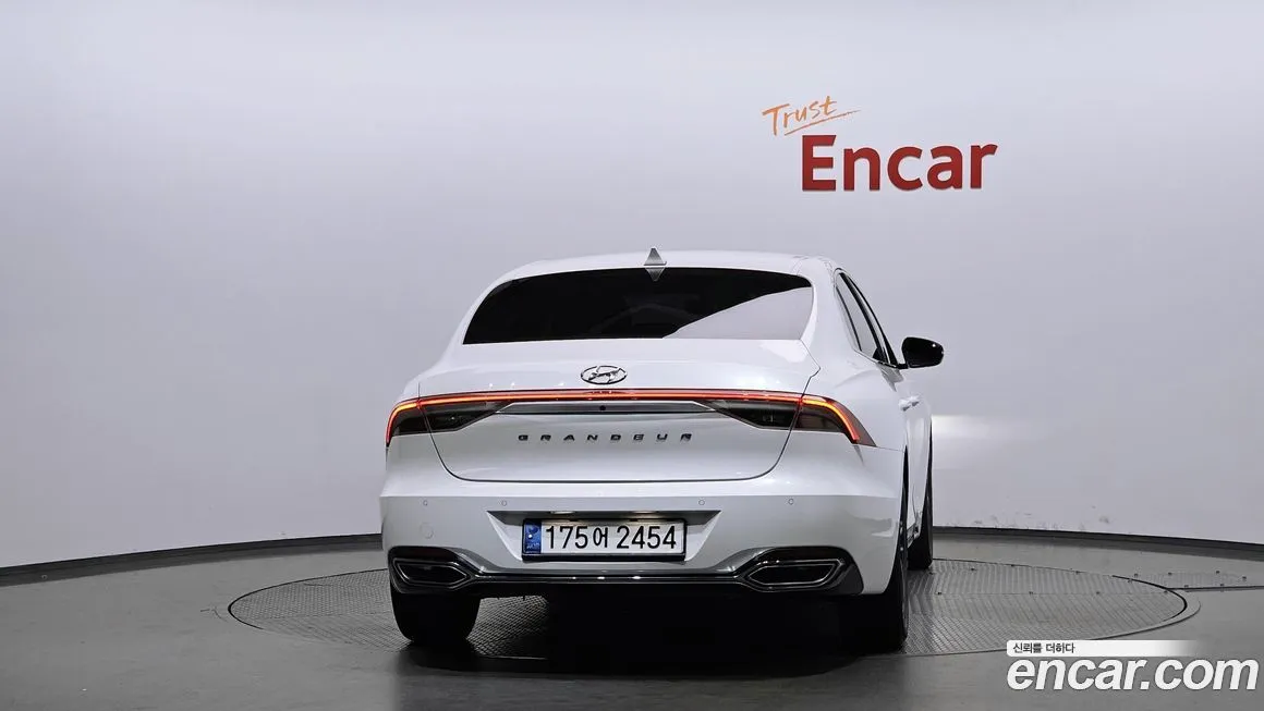 Hyundai Grandeur 2021 из KR, фото 4