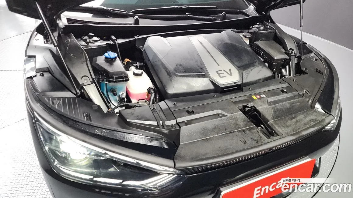 Kia EV6 — фото 6