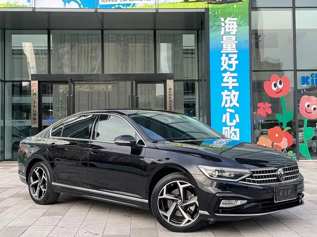Volkswagen Magotan 2023 из CN, фото 3