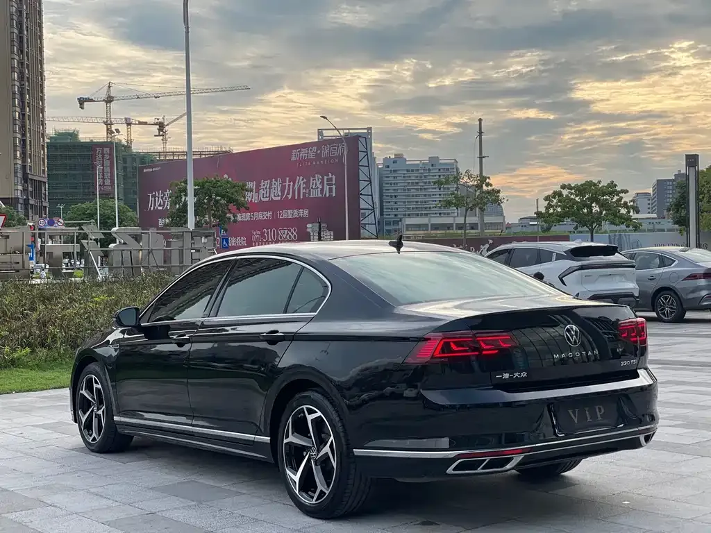 Volkswagen Magotan 2023 из CN, фото 7