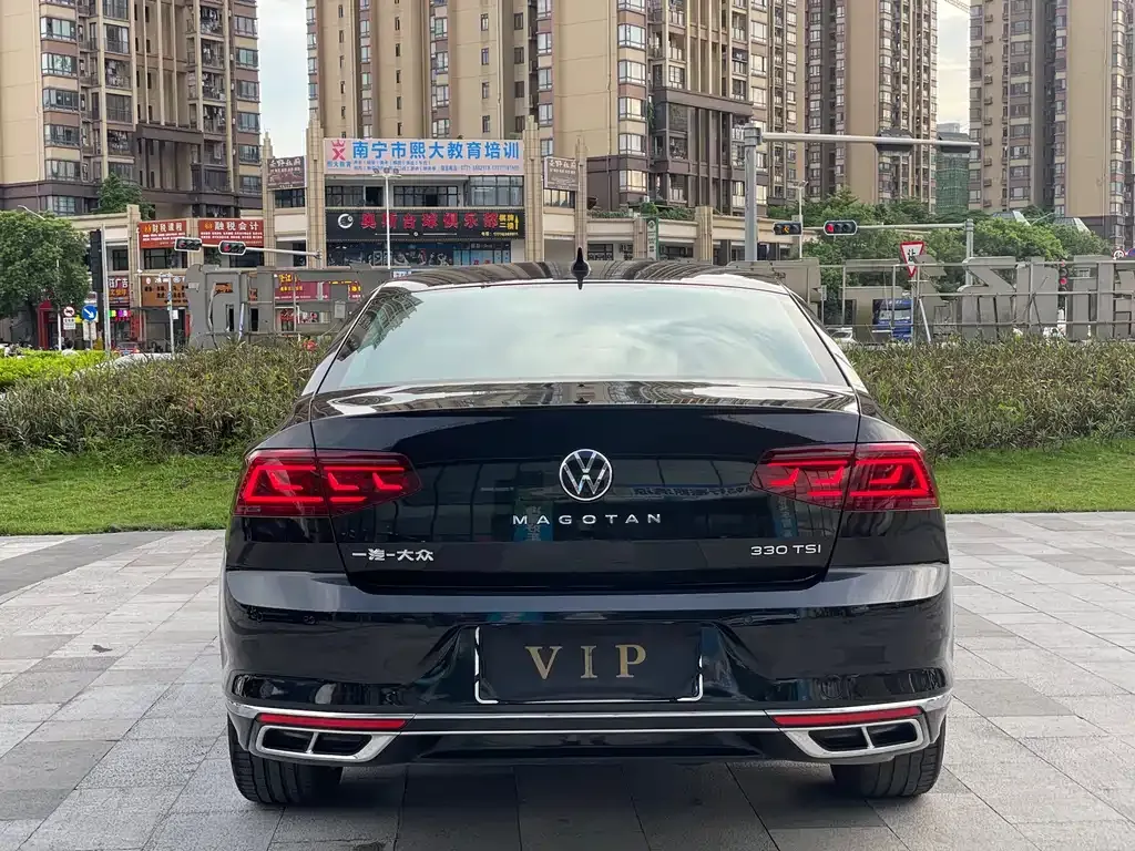 Volkswagen Magotan 2023 из CN, фото 8