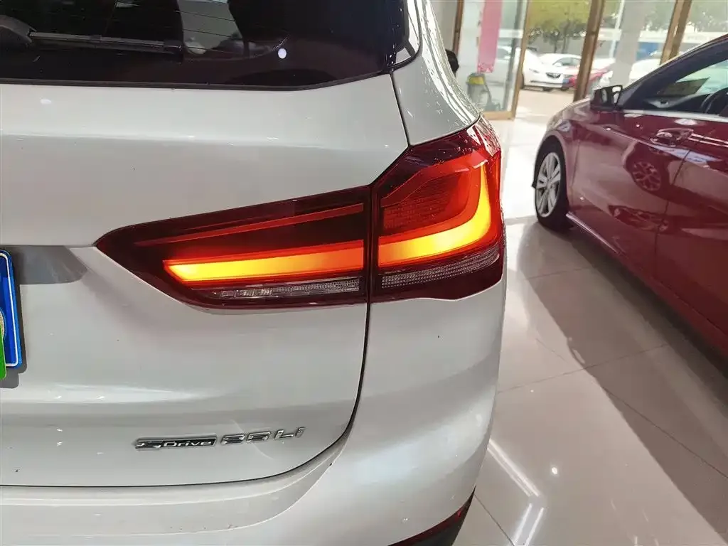BMW X1 2023 из CN, фото 8