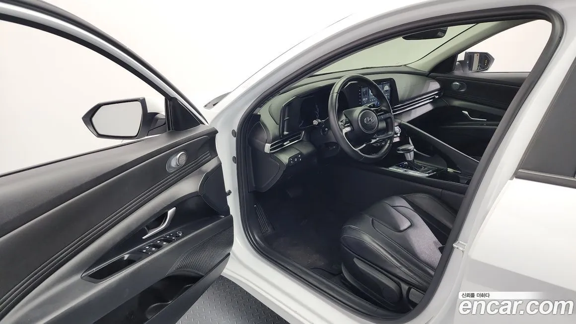 Hyundai AVANTE 2023 из KR, фото 10
