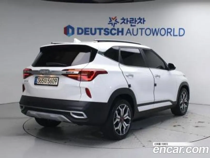 Kia Seltos 2022 из KR, фото 2