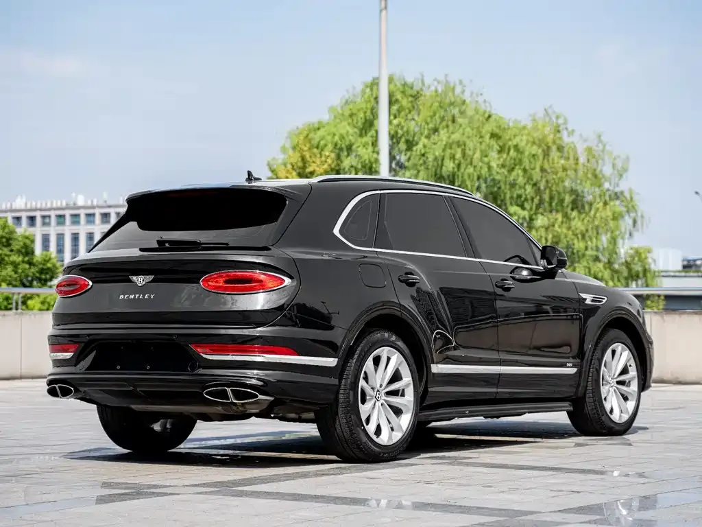 Bentley Bentayga 2021 из CN, фото 4