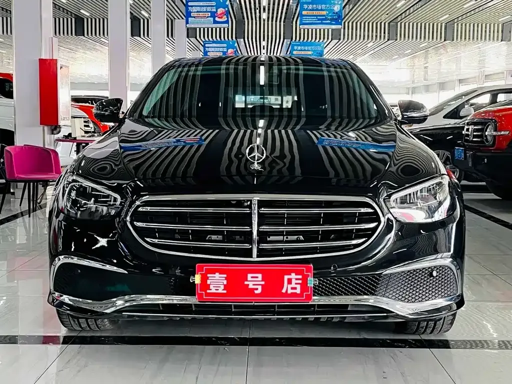 Mercedes-Benz E-Class 2023 из CN, фото 2