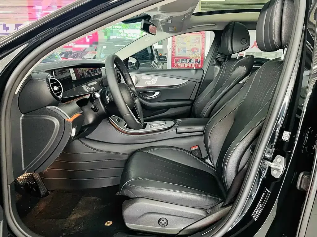 Mercedes-Benz E-Class 2023 из CN, фото 7