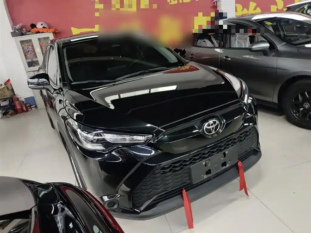 Toyota Frontlander 2023 из CN, фото 4