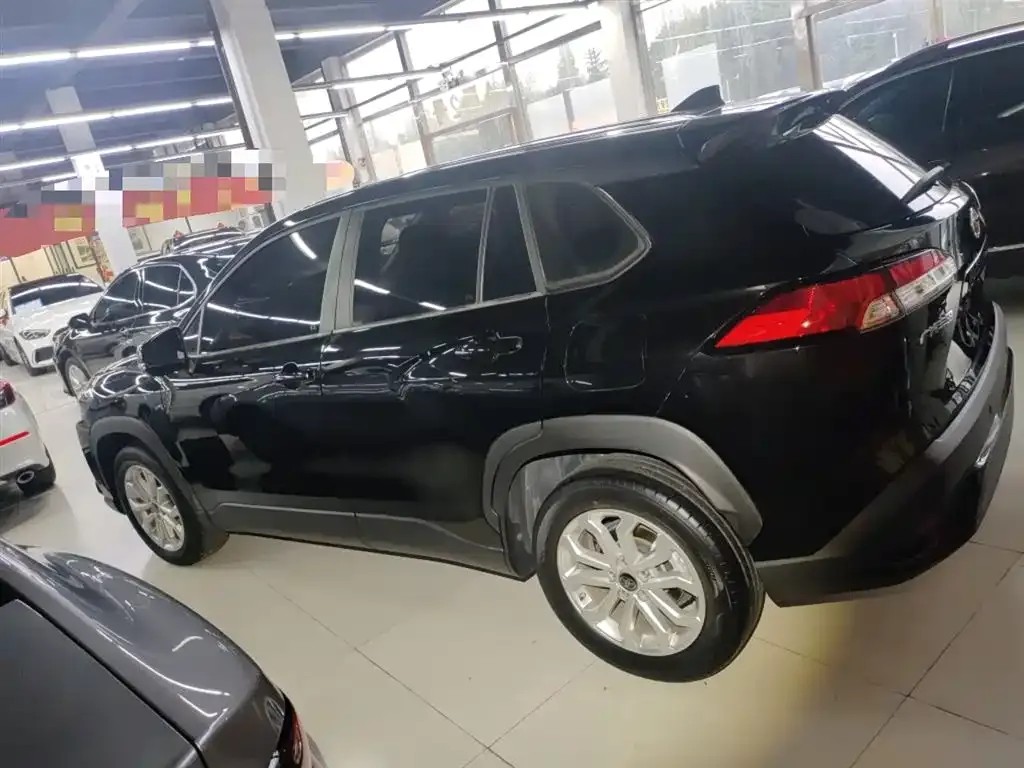 Toyota Frontlander 2023 из CN, фото 5
