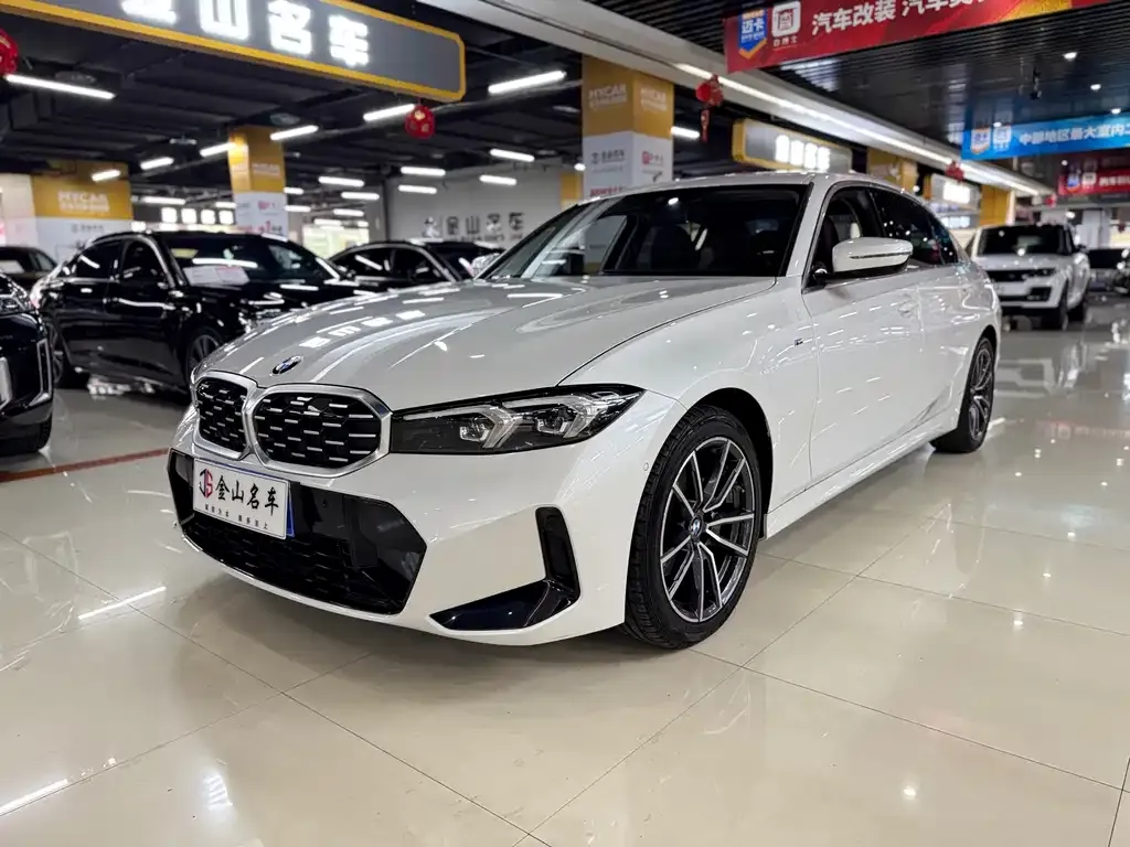 BMW 3 Series 2024 из CN, фото 1
