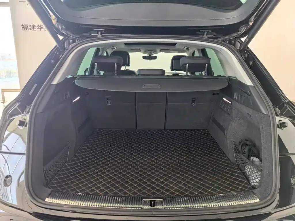 Audi Q5L 2022 из CN, фото 7