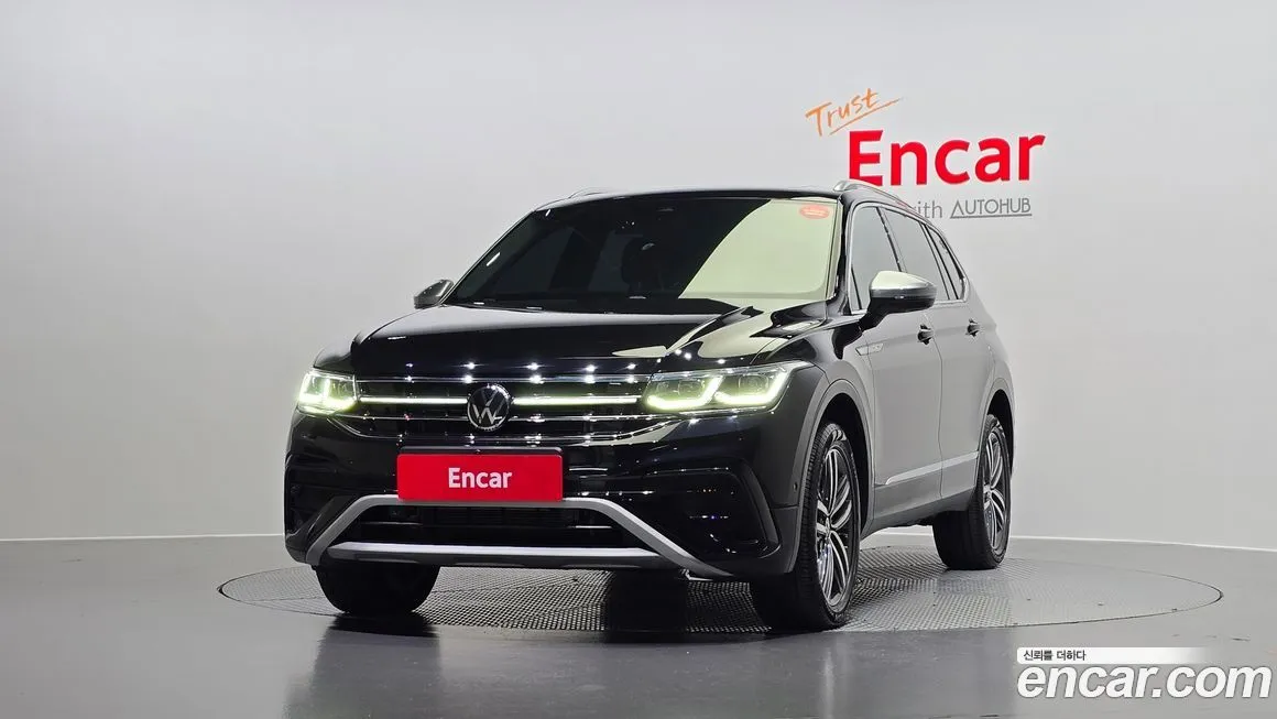 Volkswagen Tiguan 2023 из KR, фото 3