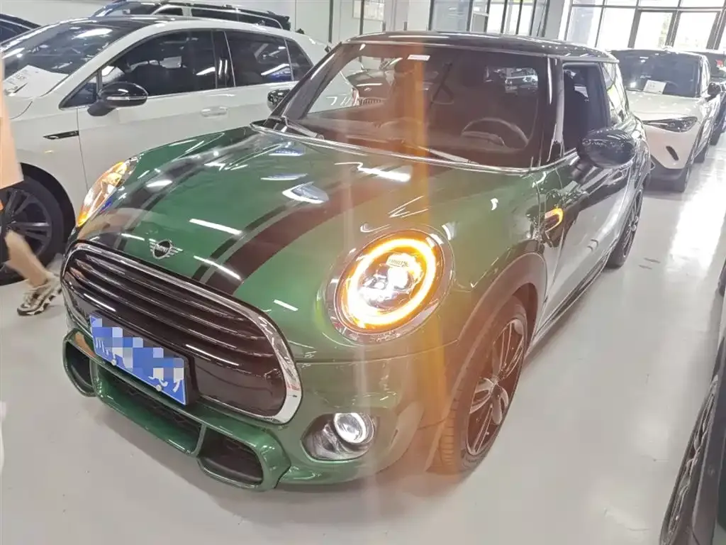 MINI Cooper (3-door) 2021 из CN, фото 2