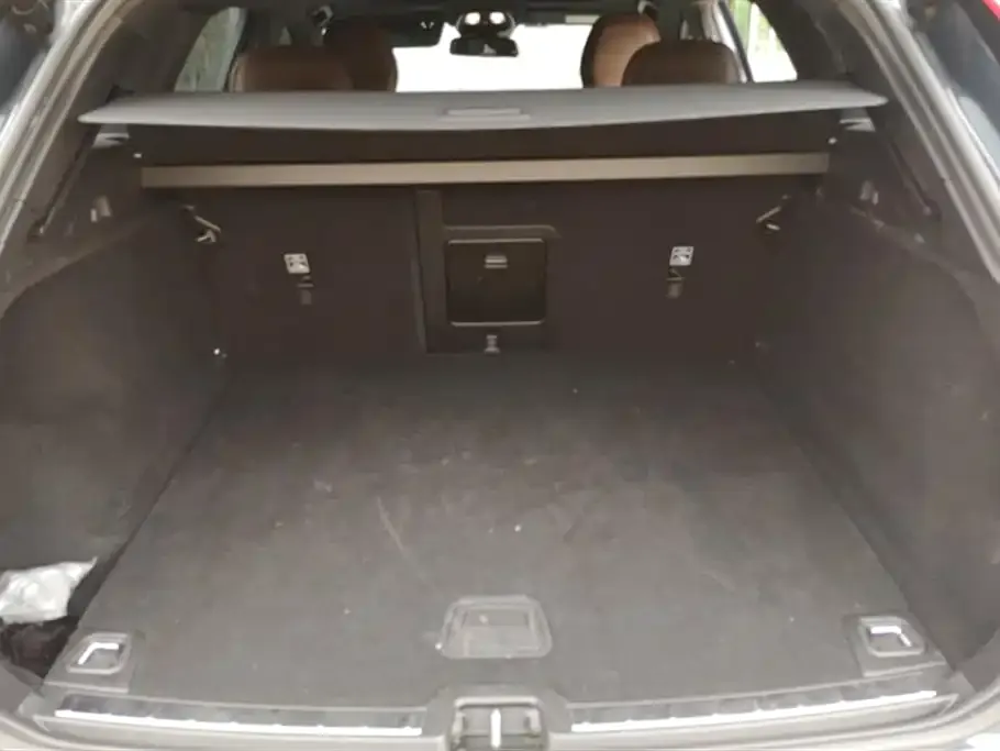 Volvo XC60 2021 из CN, фото 4