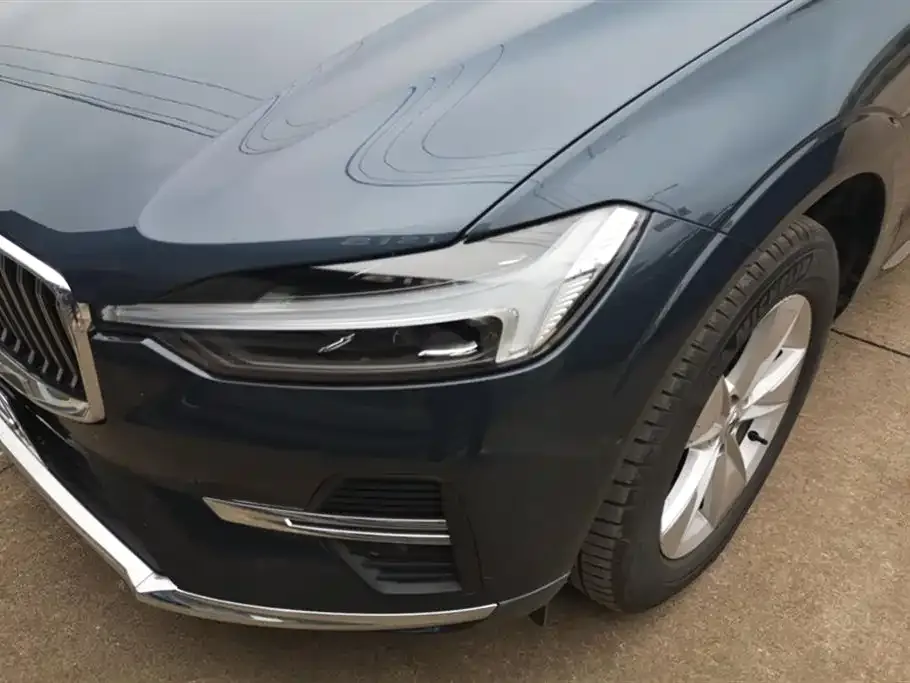Volvo XC60 2021 из CN, фото 5