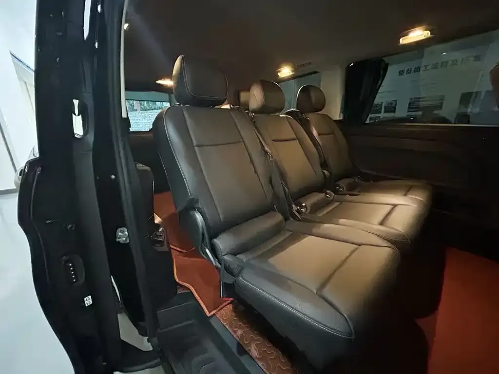 Mercedes-Benz Vito 2023 из CN, фото 6