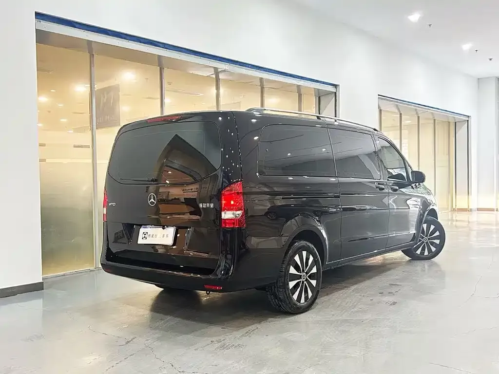 Mercedes-Benz Vito 2023 из CN, фото 9