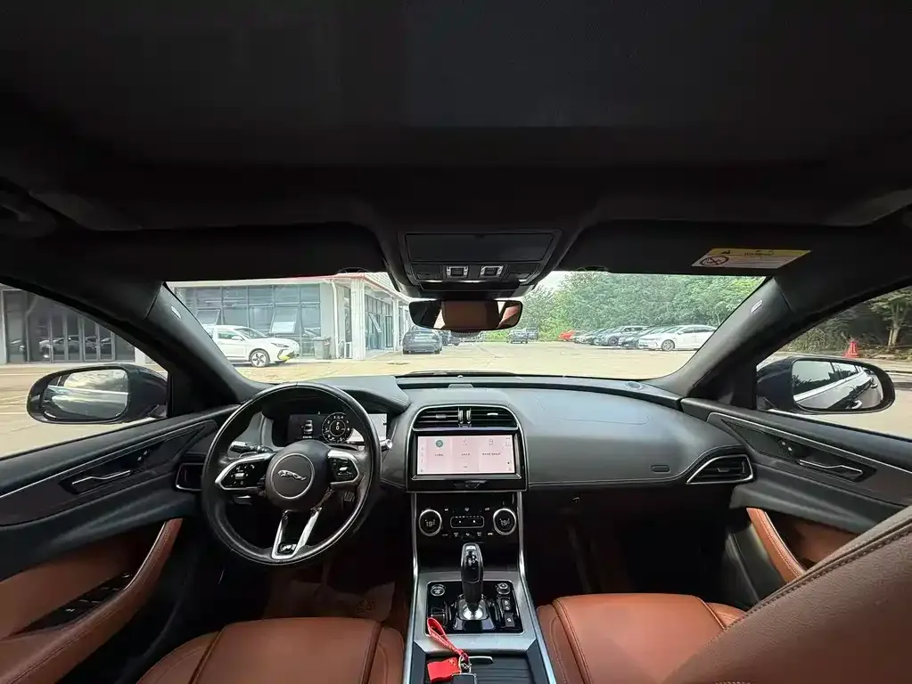 Jaguar XEL 2023 из CN, фото 4
