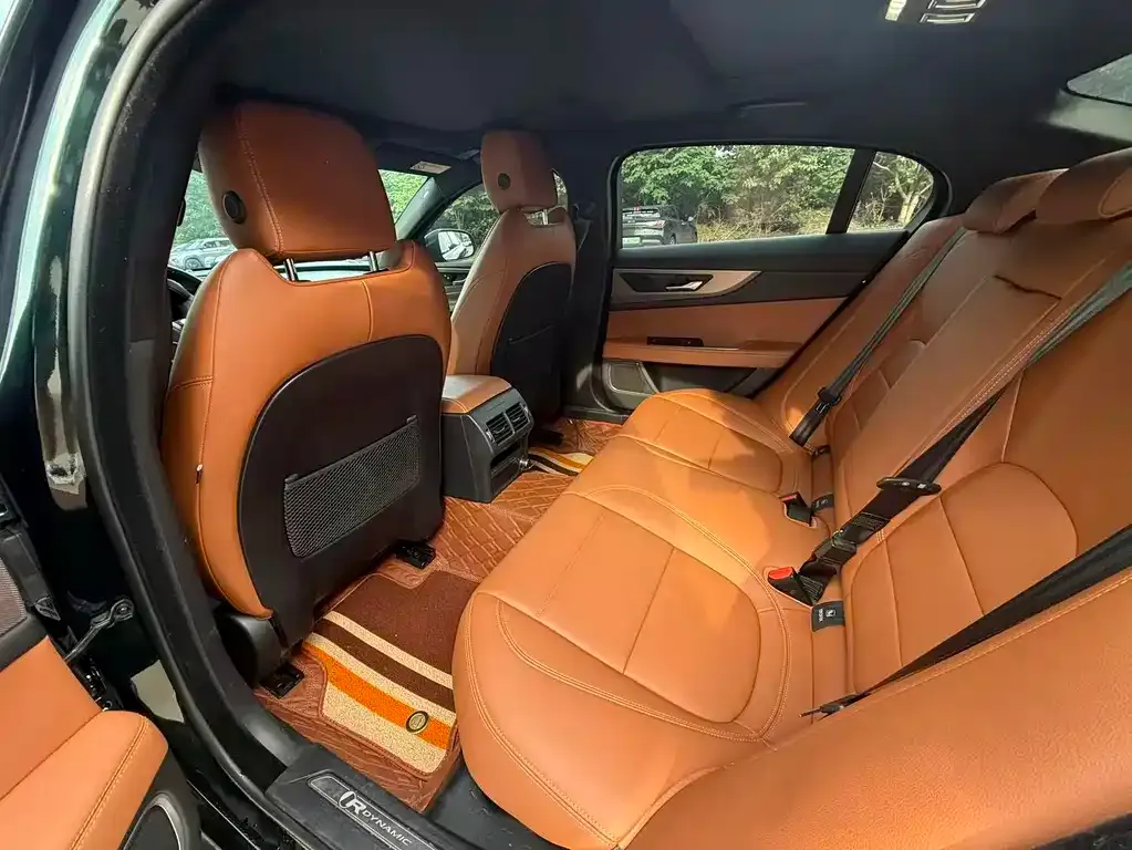 Jaguar XEL 2023 из CN, фото 6
