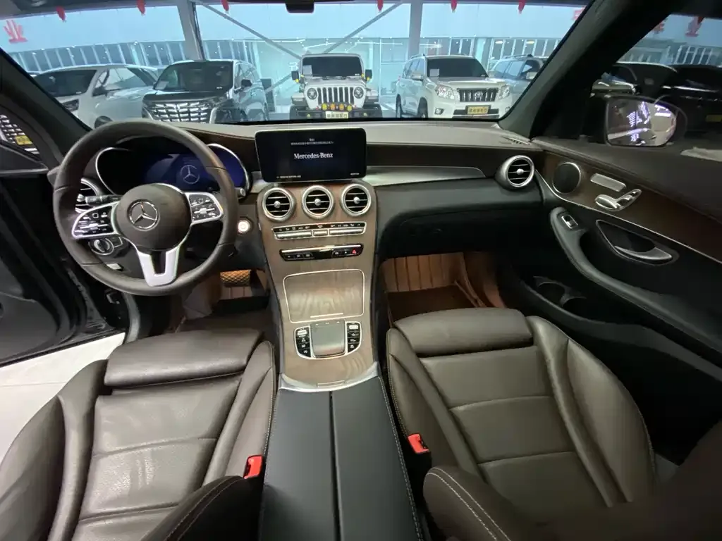 Mercedes-Benz GLC 2023 из CN, фото 8
