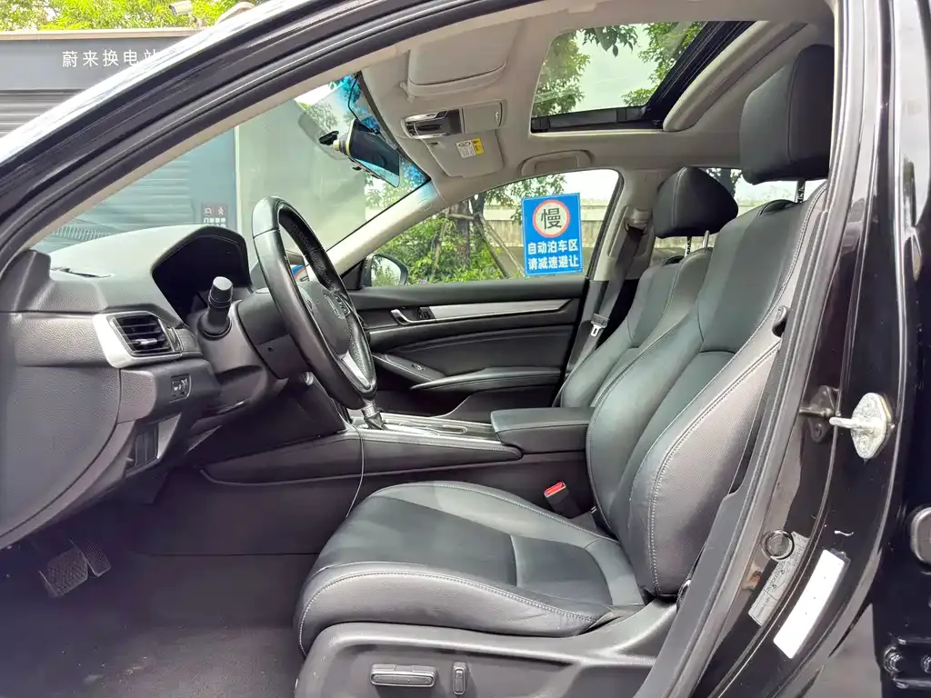 Honda Accord 2021 из CN, фото 5