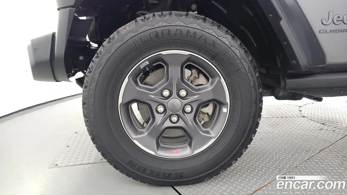 Jeep Gladiator 2021 из KR, фото 5