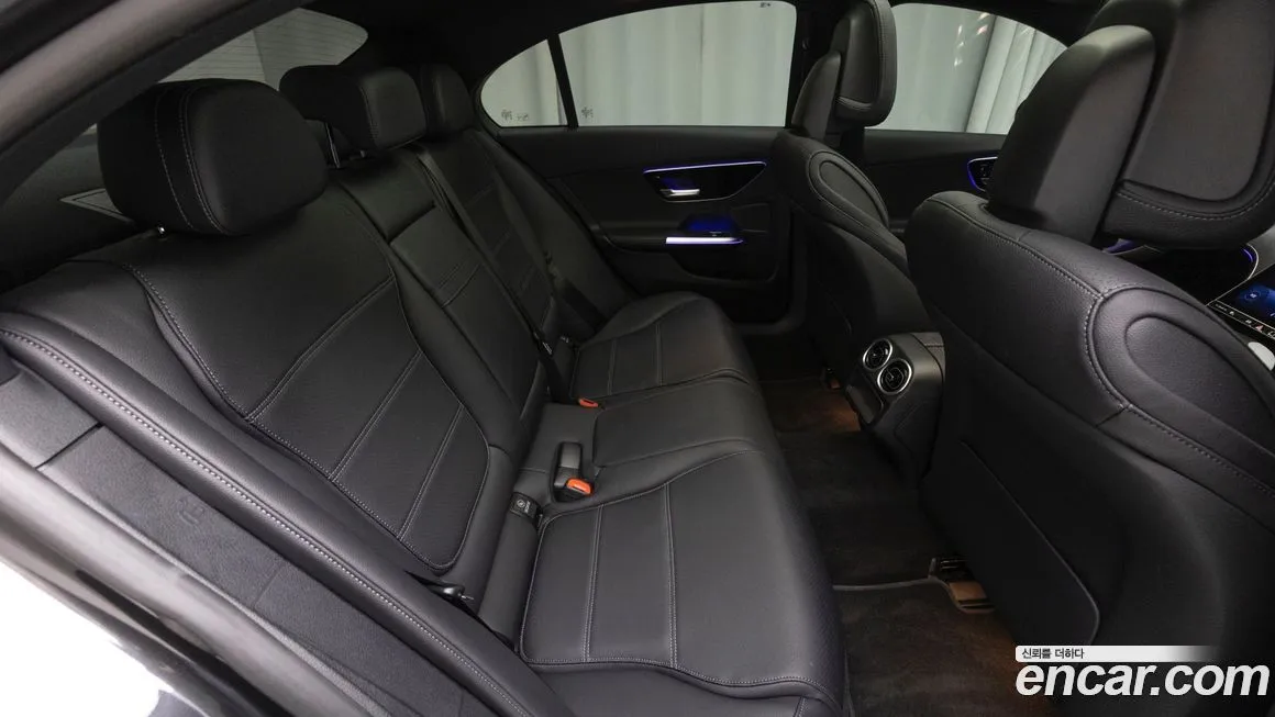 Mercedes-Benz C-Class 2023 из KR, фото 10