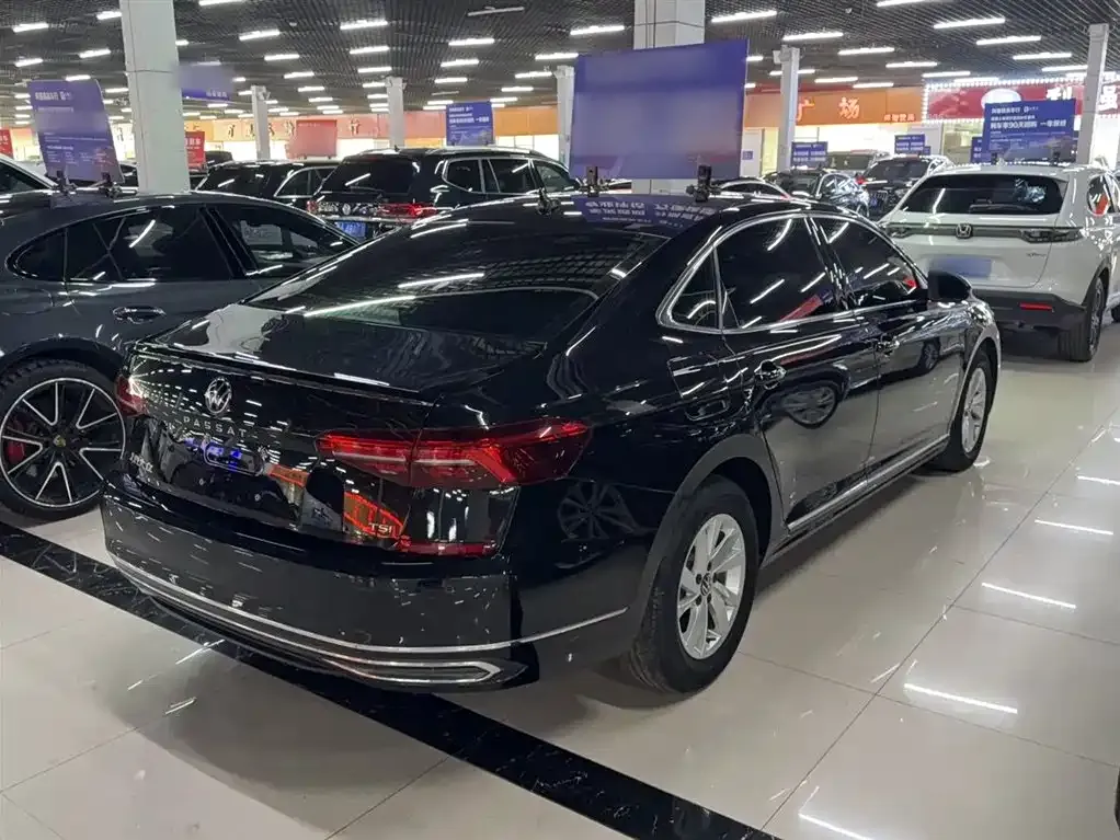 Volkswagen Passat 2021 из CN, фото 5