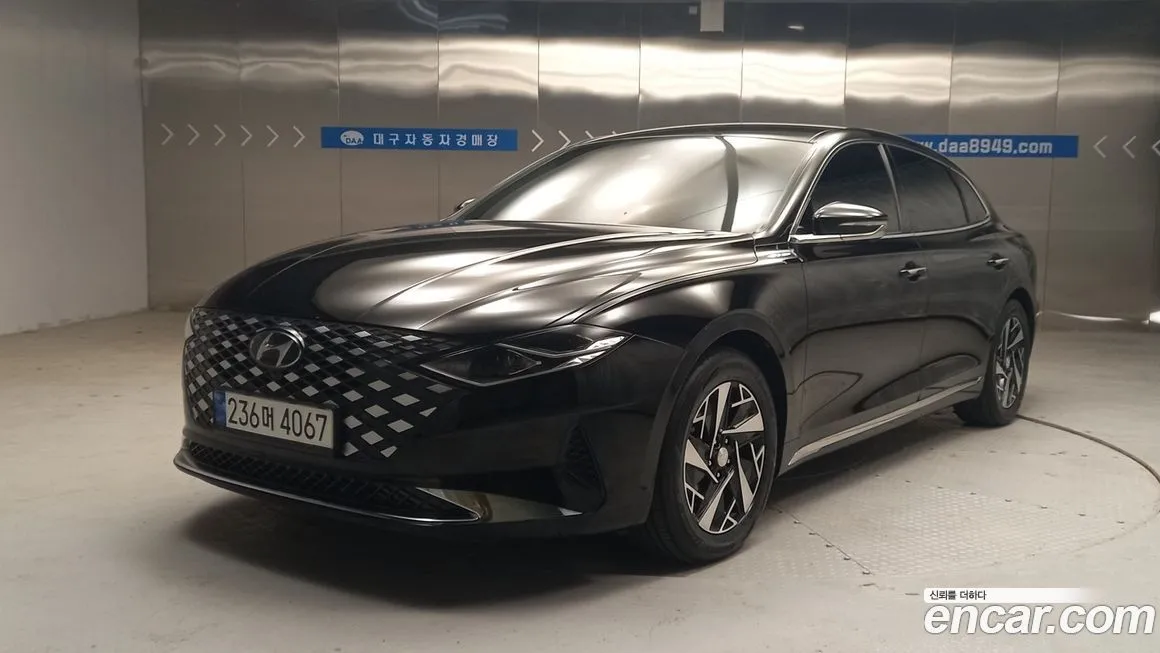 Hyundai Grandeur 2023 из KR, фото 1