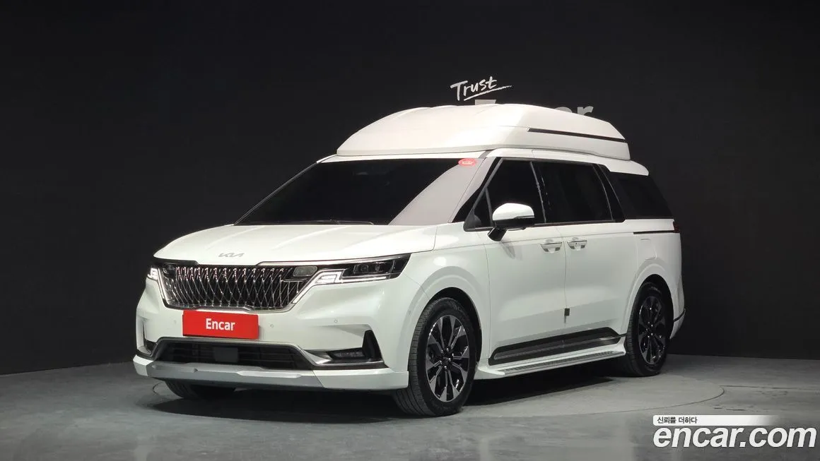 Kia Carnival — фото 1