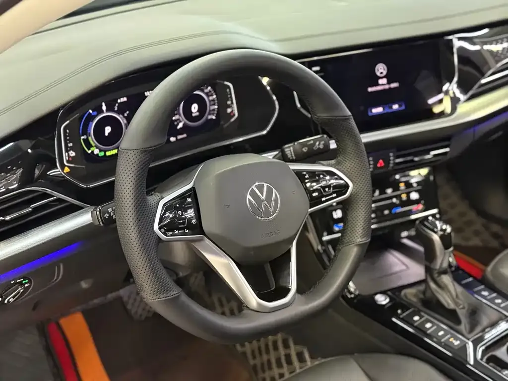 Volkswagen Passat New Energy 2022 из CN, фото 7