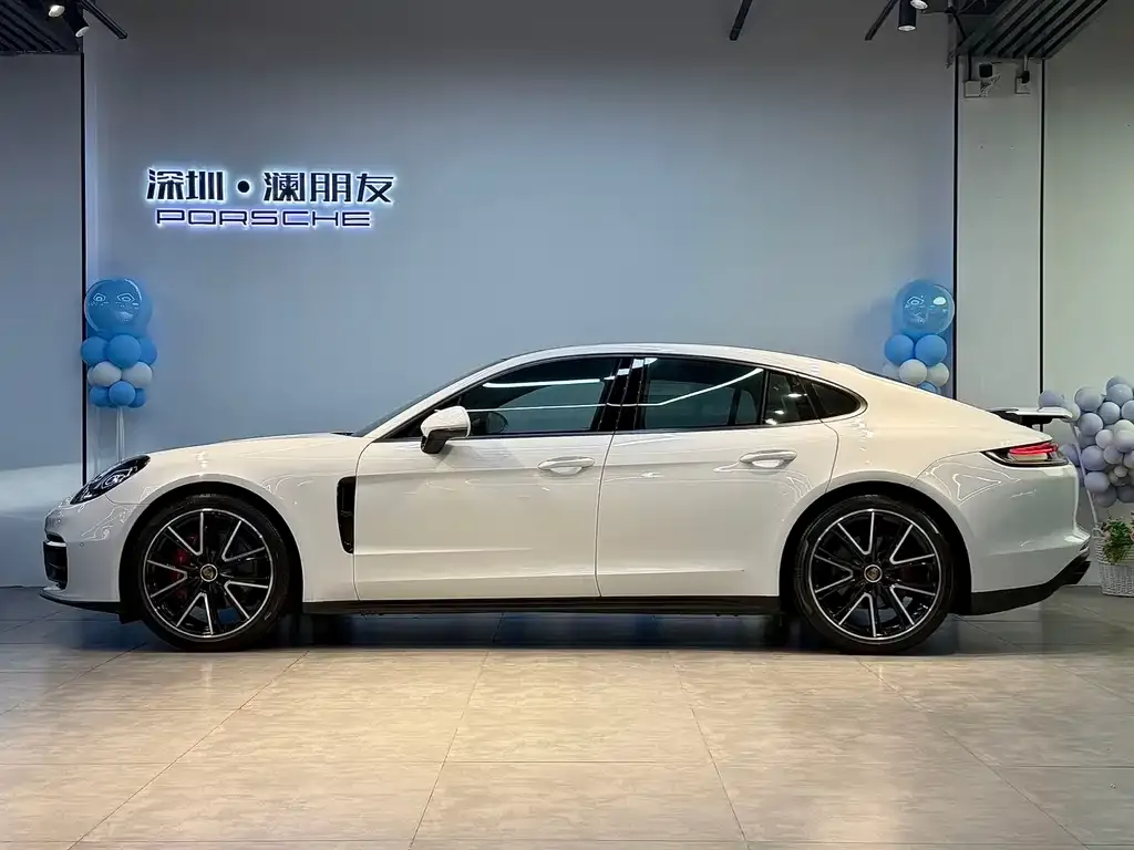 Porsche Panamera 2022 из CN, фото 3