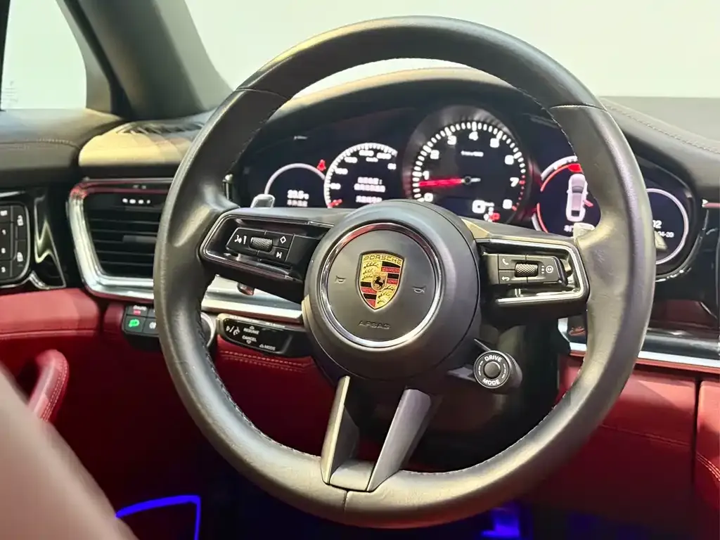 Porsche Panamera 2022 из CN, фото 5