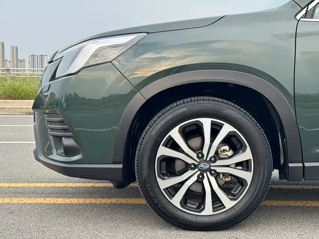 Subaru Forester 2024 из CN, фото 7