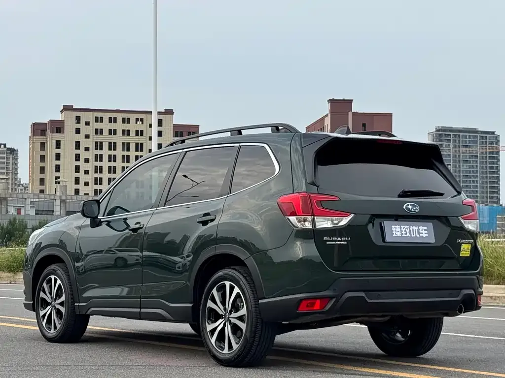 Subaru Forester 2024 из CN, фото 8