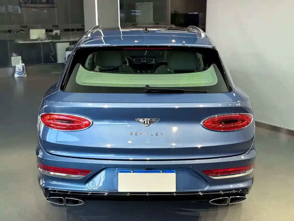 Bentley Bentayga 2021 из CN, фото 3