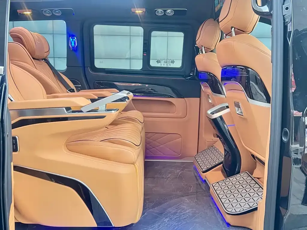 Mercedes-Benz Vito 2024 из CN, фото 5